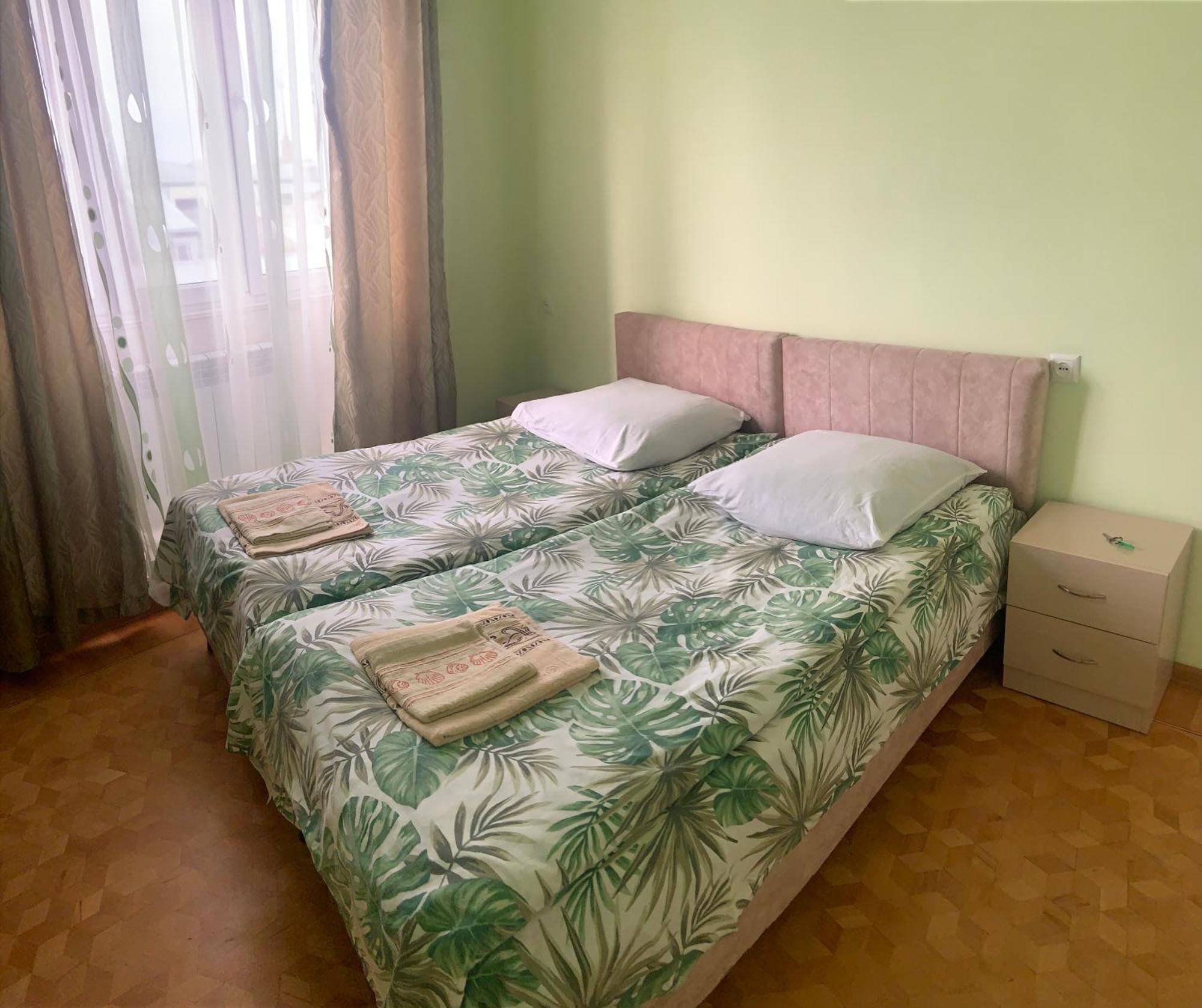 Guest House Lilia يريفان المظهر الخارجي الصورة