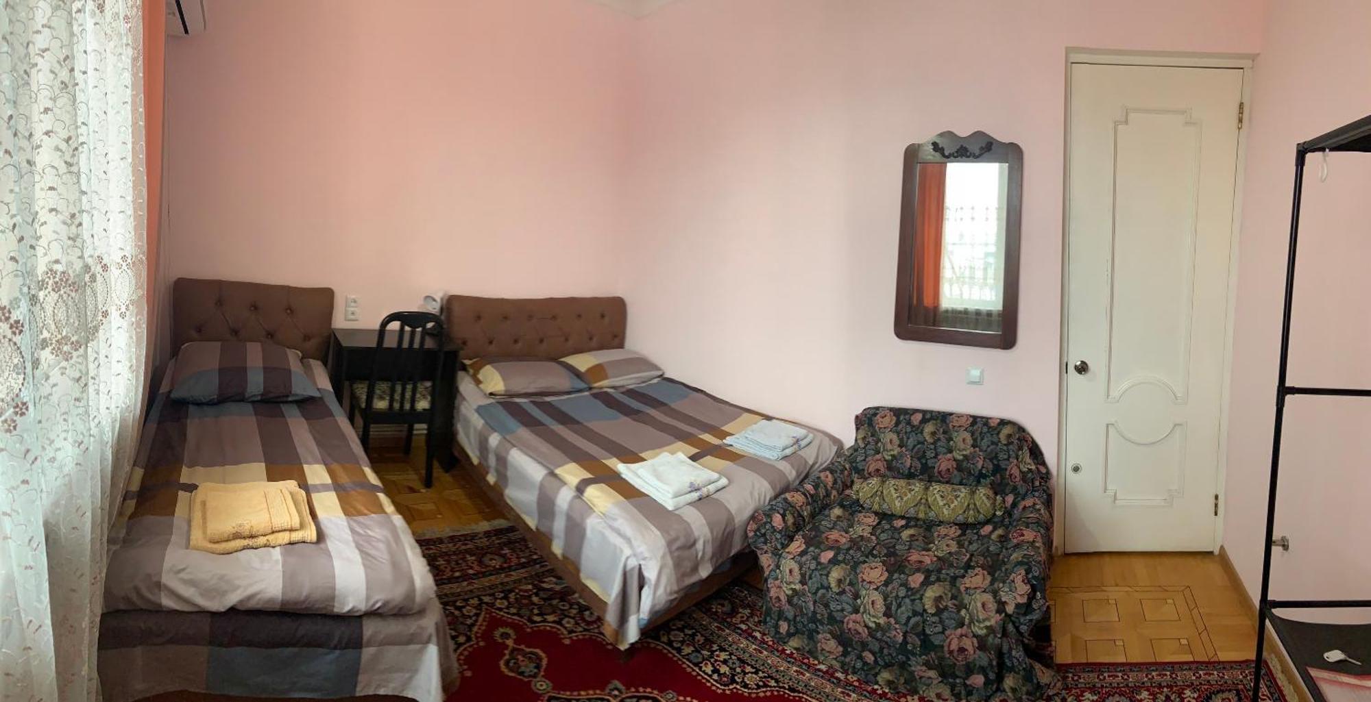 Guest House Lilia يريفان المظهر الخارجي الصورة