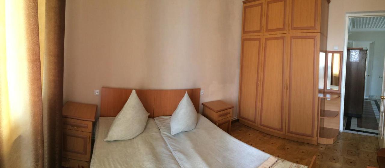 Guest House Lilia يريفان المظهر الخارجي الصورة